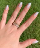 Shimmer Snowflake | Oval | Medium