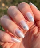 Shimmer Snowflake | Oval | Medium